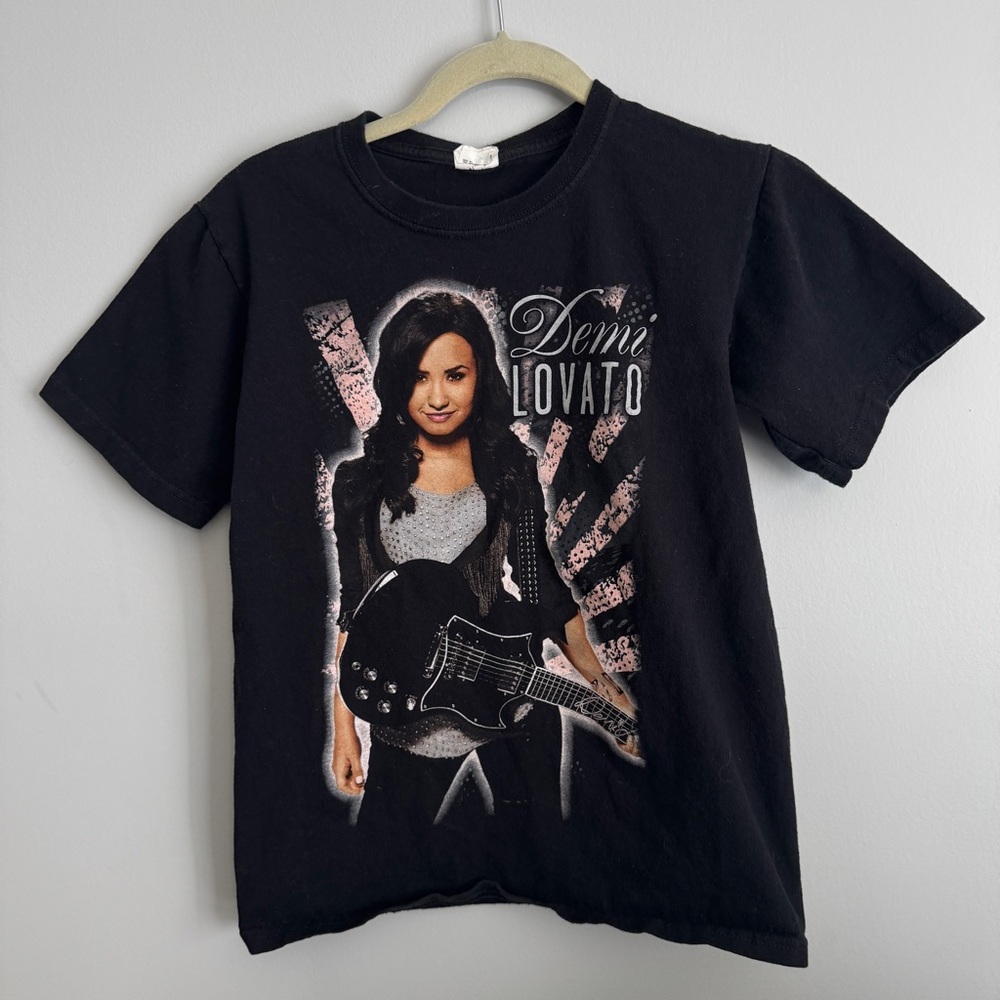 Demi Lovato Vintage 2010 Tour Shirt